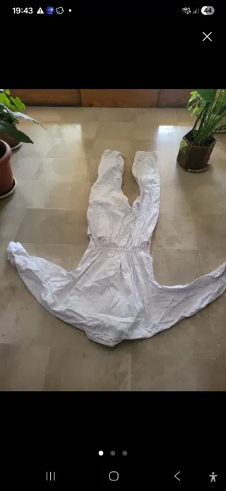 Mono de trabajo azul y blanco