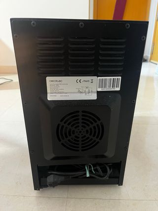 Vinoteca 8 botellas termoeléctrica - Cecotec