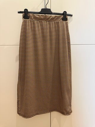 Falda midi geométrica