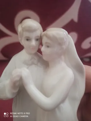 Statuina Sposi Royal Porcellana