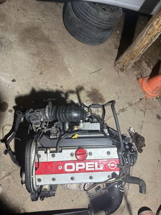 motores Opel astra gsi y Opel Kadett
