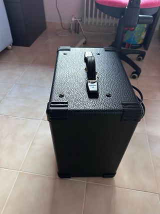 Amplificador Bajo Behringer Ultrabass BX300