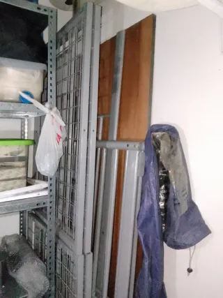 Litera metálica y madera