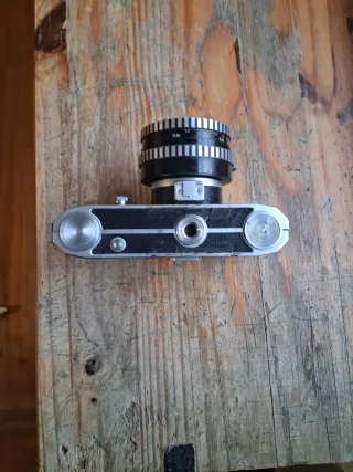 Pentacon F con Carl Zeiss Jena Tessar 50mm
