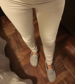 Pantaloni skinny beige Pieces