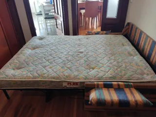 Sofá Cama Tela Rayas Azul ,verde y Amarillo