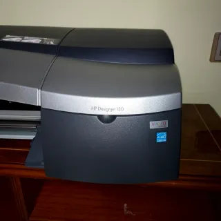 Plotter HP Designjet 130