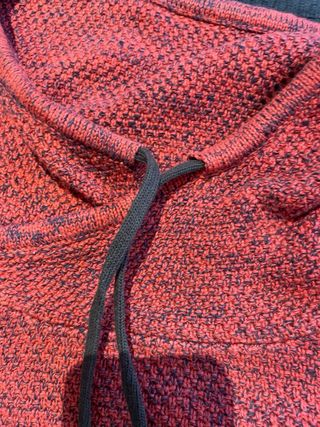 Jersey con capucha y cordones