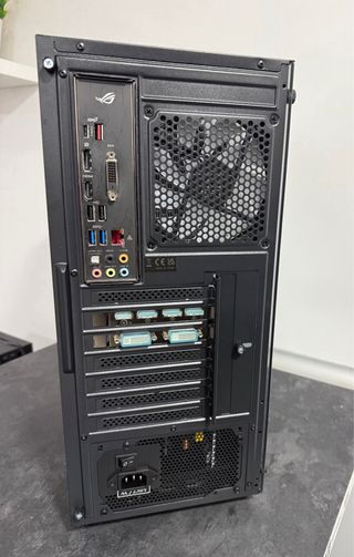 PC Gaming i5 8600K 32GB RAM W11 Office