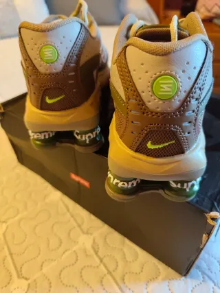 Zapatillas Nike Talla 41 Beige y Verde