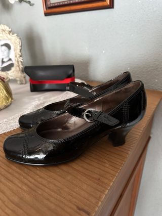 Zapatos negros charol Mary Jane tacón talla 37