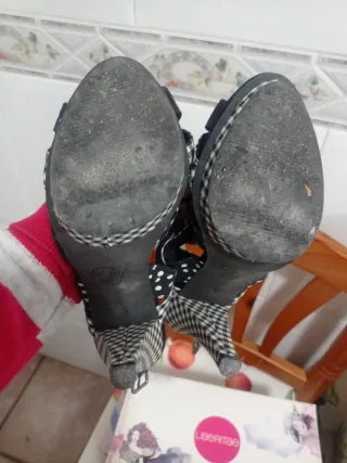 Sandalias tacón Zara Talla 37