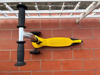 Patinete infantil 3 ruedas Decathlon amarillo