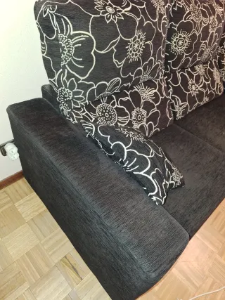 Sofá tela estampado floral