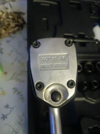 Pistola de impacto neumática y vasos