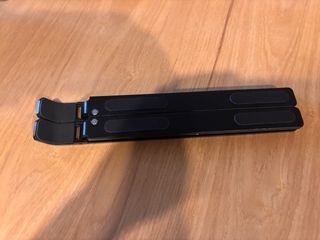 Soporte portátil negro ajustable