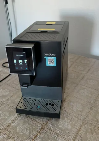 Macchina da caffè Cecotec Cremma Compact Automatica