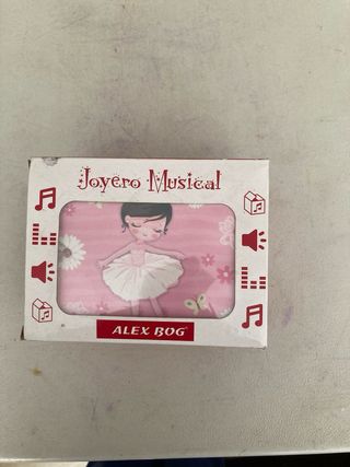 Caja de música bailarina rosa