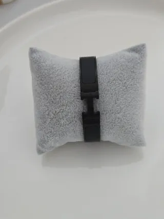 Bracciale rigido nero