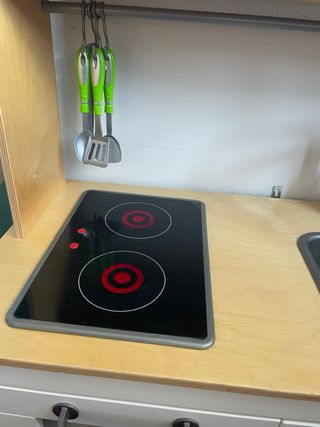 Cocinita Ikea con accesorios