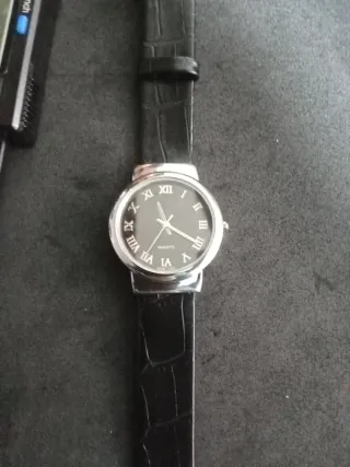 Reloj Clásico Cuarzo Esfera Negra Black Designer