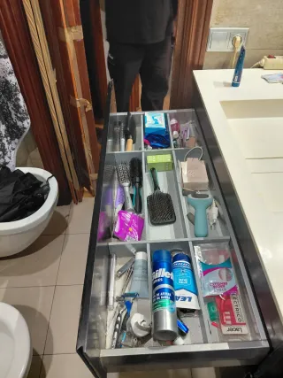 Mueble lavabo cajonera y pica