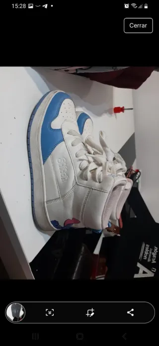 Zapatillas altas Stitch blancas y azules