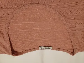 Jersey rosa calado manga larga