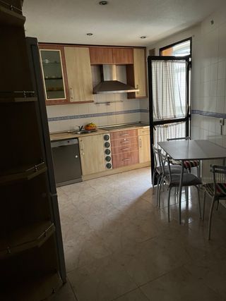 Habitación para profesoras , o sanitarias