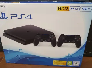 PS4 Slim 500 GB + 2 Joypad