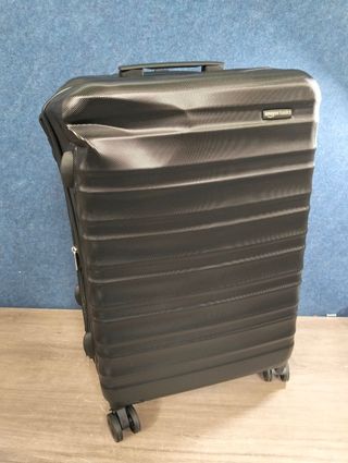 Maleta rígida Amazon Basics 68 cm negra