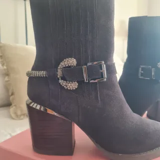 Botines Alma en Pena Talla 38 marron.