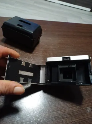 Cámara Kodak Instamatic 104