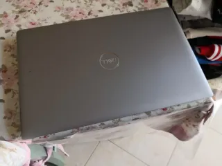 Portatile Dell i7 slim 16gb ram ssd 256 15.6"