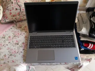 Portatile Dell i7 slim 16gb ram ssd 256 15.6"