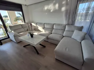 Sofá modular beige de tela