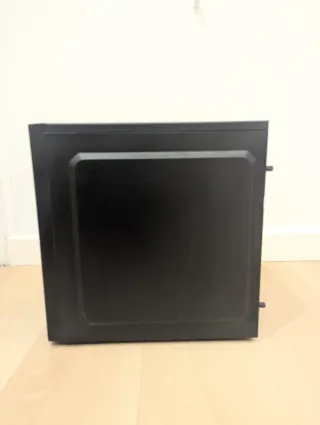 Torre Gaming Windows 11, Nvidia 1030 GT, 2Tb - 8Gb