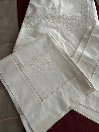 Lenzuola matrimoniali lino ricamo a mano