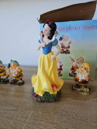 Blancanieves y los 7 Enanitos Figuras