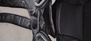 Mochila Portabebés Jané Negra y Gris