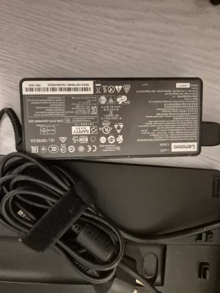 Lenovo docking station para ordenador