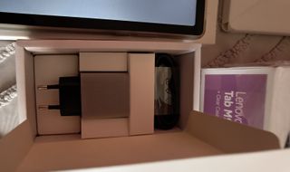 Lenovo Tab M9 + Funda tablet compacta nueva