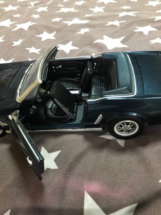 Ford Mustang 1964 Convertible Colección