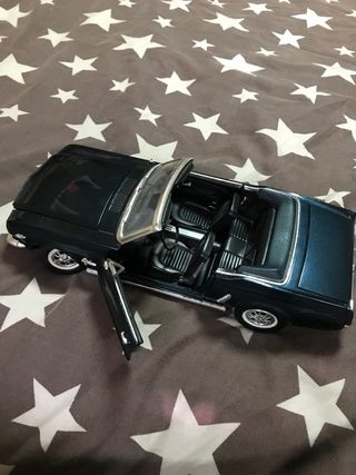 Ford Mustang 1964 Convertible Colección