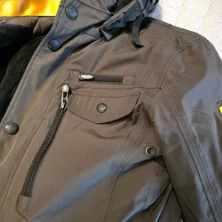 Abrigo de hombre Wellensteyn Talla S verde caqui