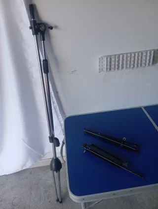 Asta microfono + leggio pieghevoli