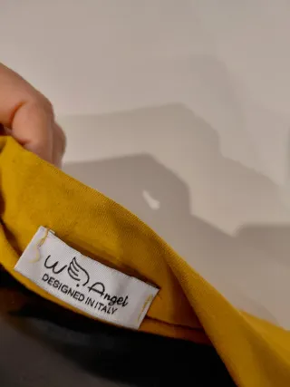 Vestido mostaza con cuello