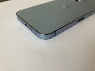 Struttura iPhone 13 Pro Blu