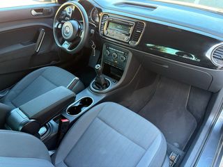 Volkswagen Beetle 2013