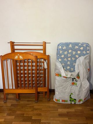 SOLO HOY Cuna de madera con ositos